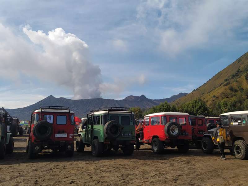 Trip to Mount Bromo with optional program for the Savannah Bromo tours