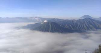 Malang or Surabaya to Ijen Crater  Tours Bromo Sunrise 