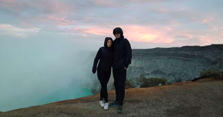 Bali to Ijen crater - Bromo - Borobudur, Prambanan temples, then to Borneo houseboat orangutan tours