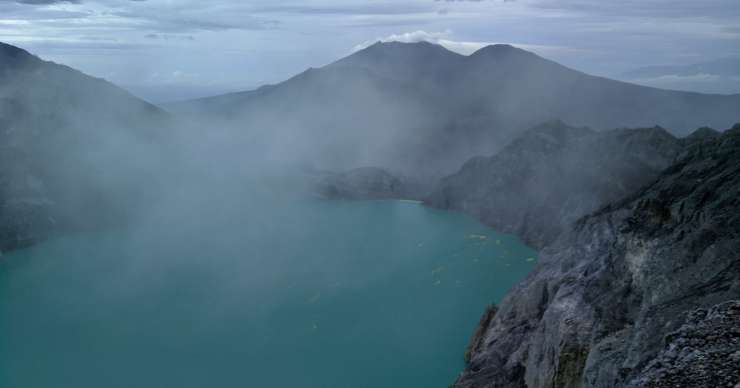 Banyuwangi ijen bromo tour 4 days trip for Ijen expedition