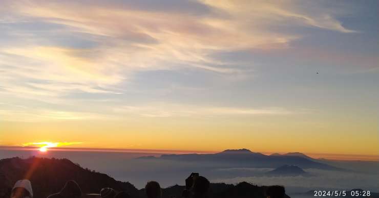 Yogya Prambanan Sunset Tours, Borobudur Sunrise Tours, Bromo Tours, Savannah Tours, Blue Fire Ijen t